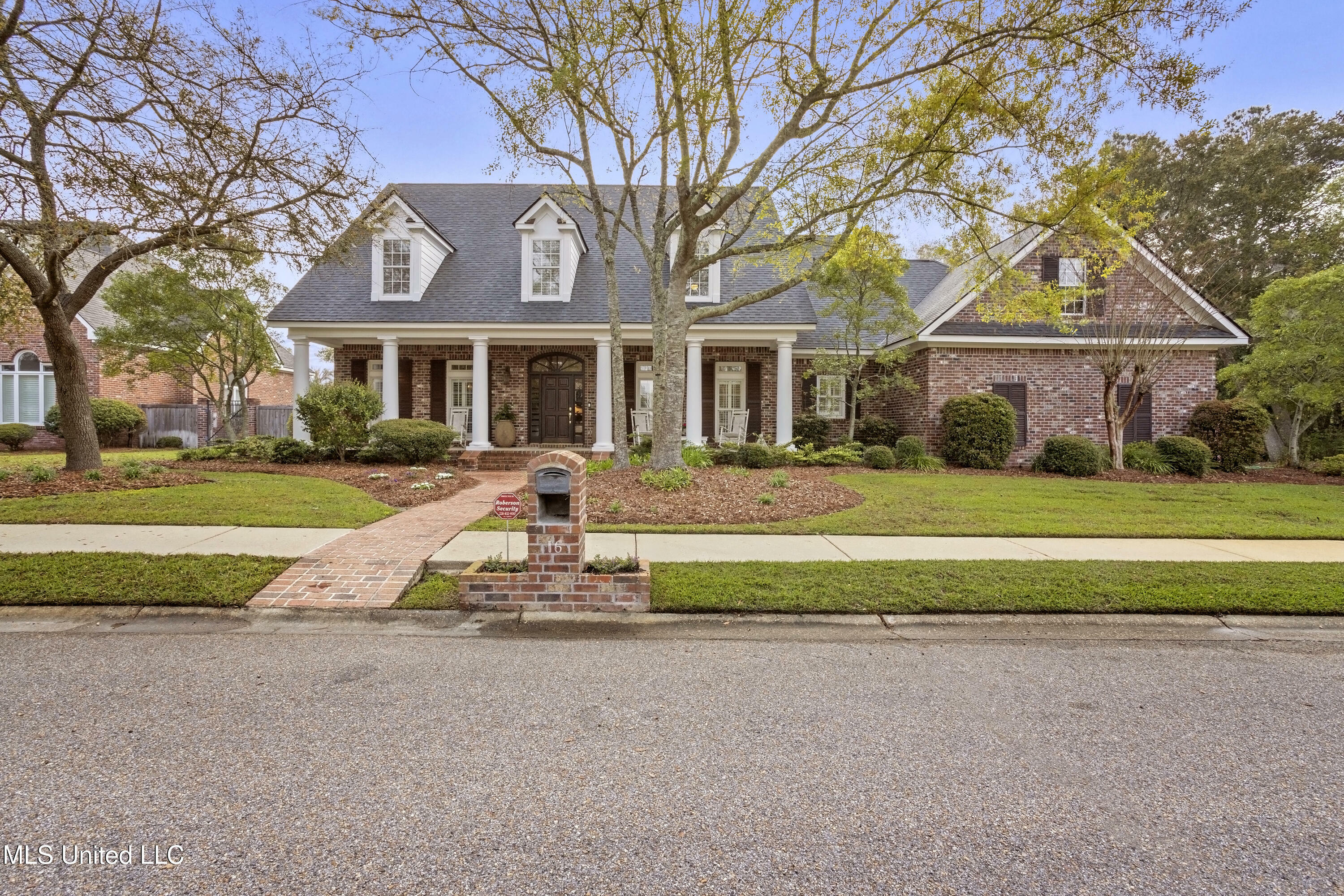 16 Lawrence Place  Gulfport MS 39507 photo