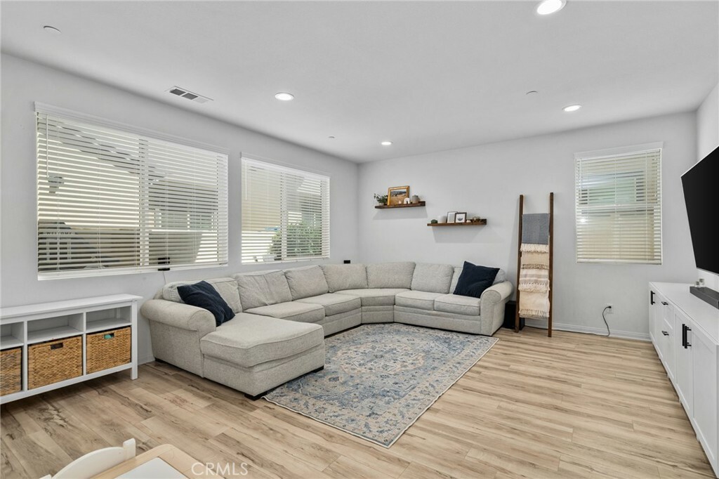 Property Photo: 3131 E Painted Crescent Street CA 91762