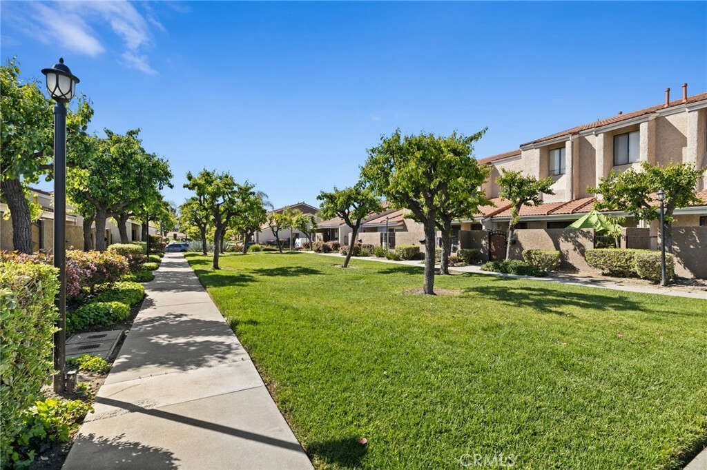 Property Photo: 6279 Lincoln Avenue CA 90620