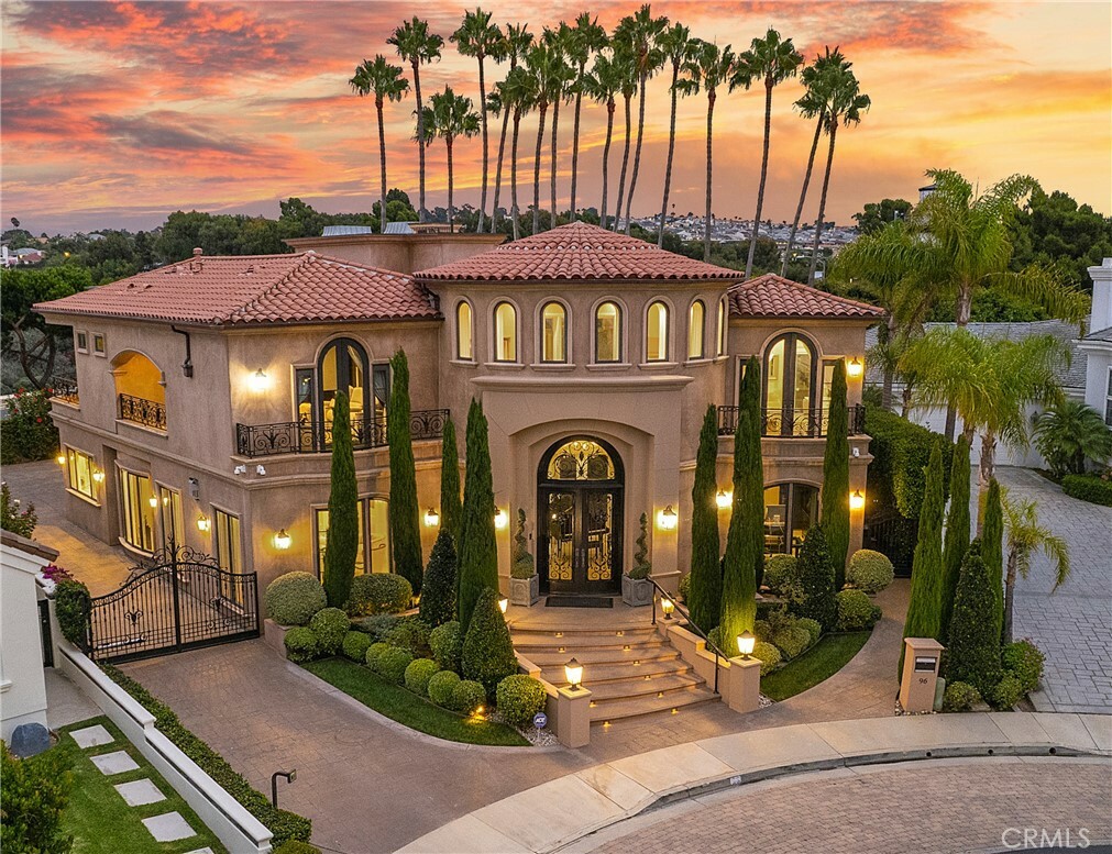 Property Photo: 96 Ritz Cove Drive CA 92629