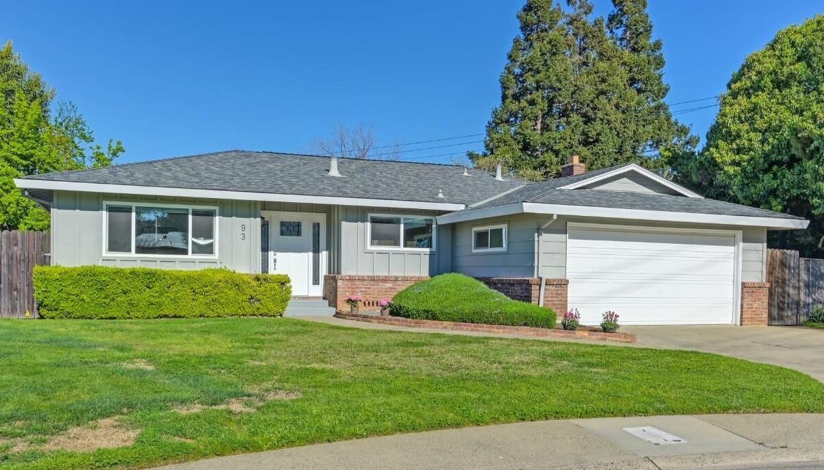 Property Photo: 93 Malone Court CA 95829