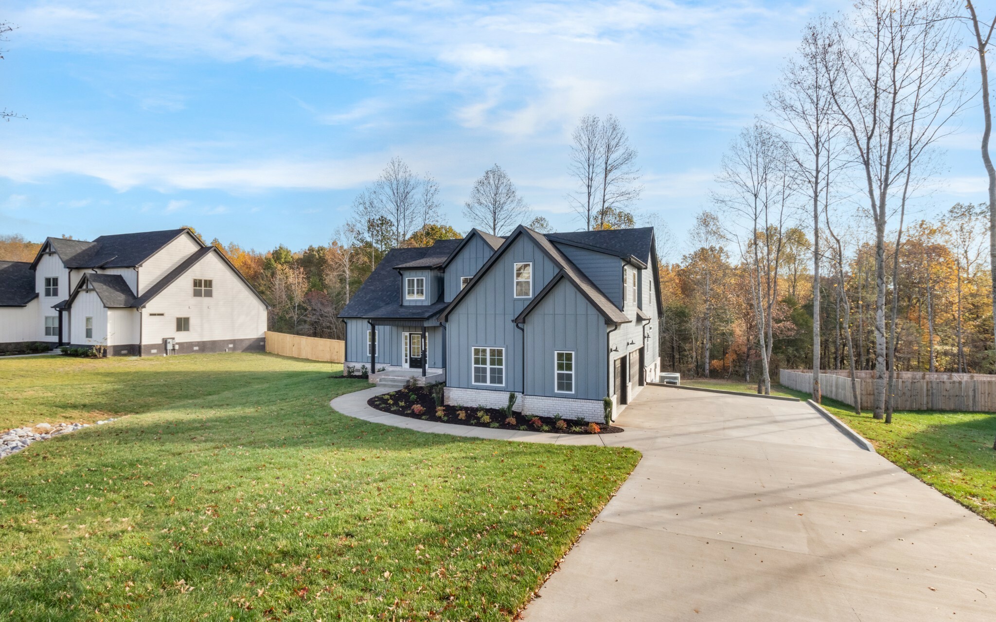 Property Photo: 1789 Powell Rd TN 37043