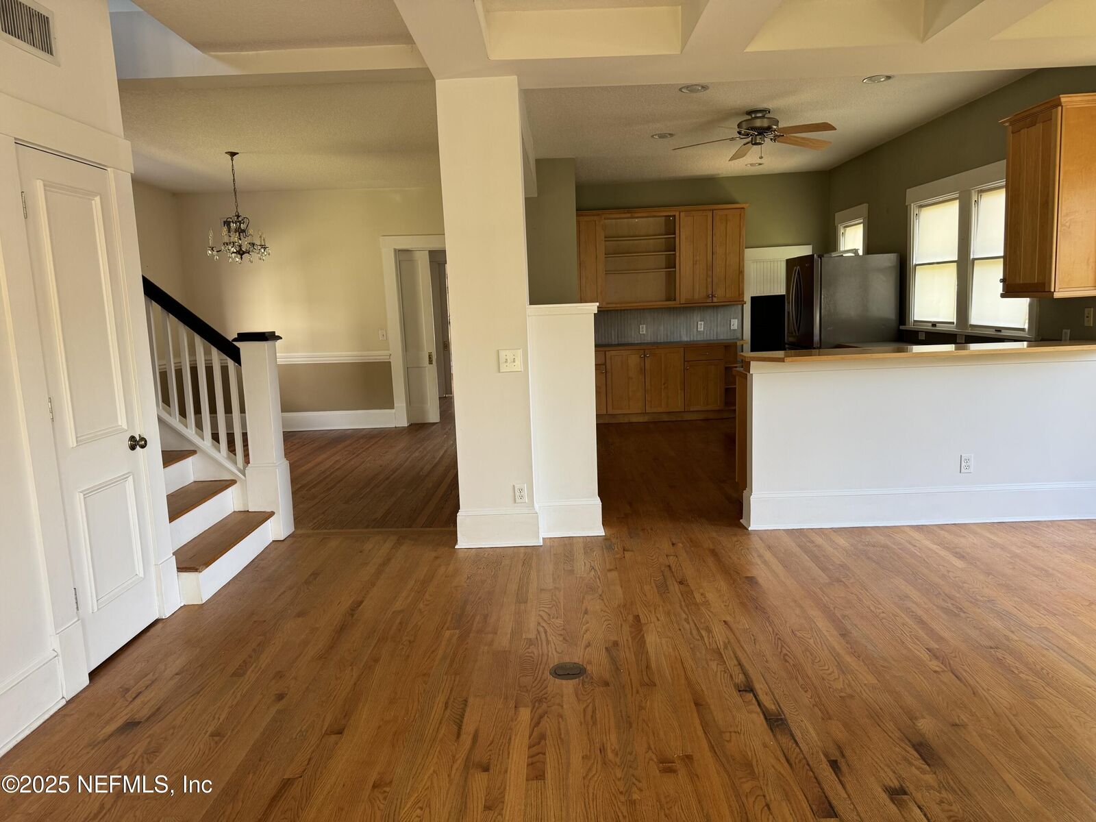 Property Photo:  2239 Saint Johns Avenue  FL 32204 