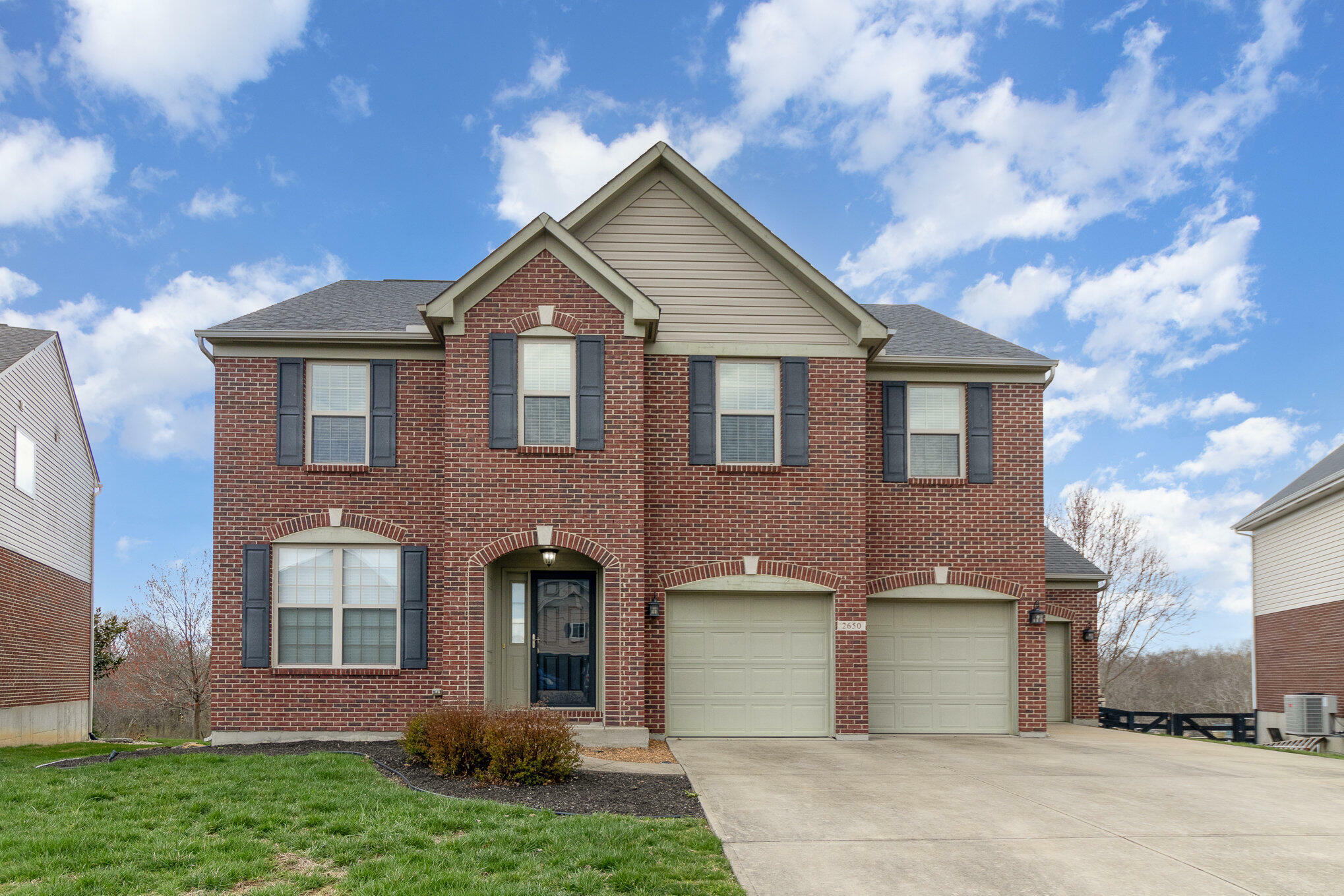 Property Photo: 2650 Alyssum Drive KY 41048