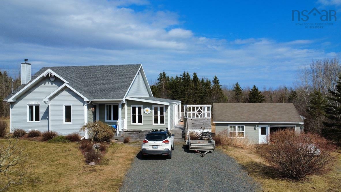 Photo de la propriété: 42 Blackie Road NS B0K 1H0