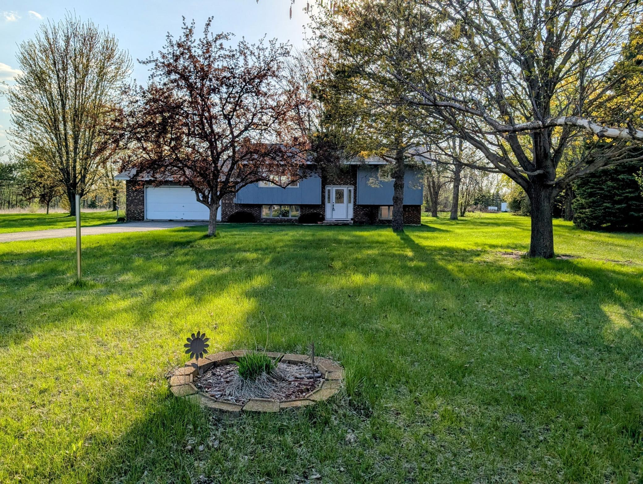 Property Photo:  19945 195th Avenue  MN 56334 