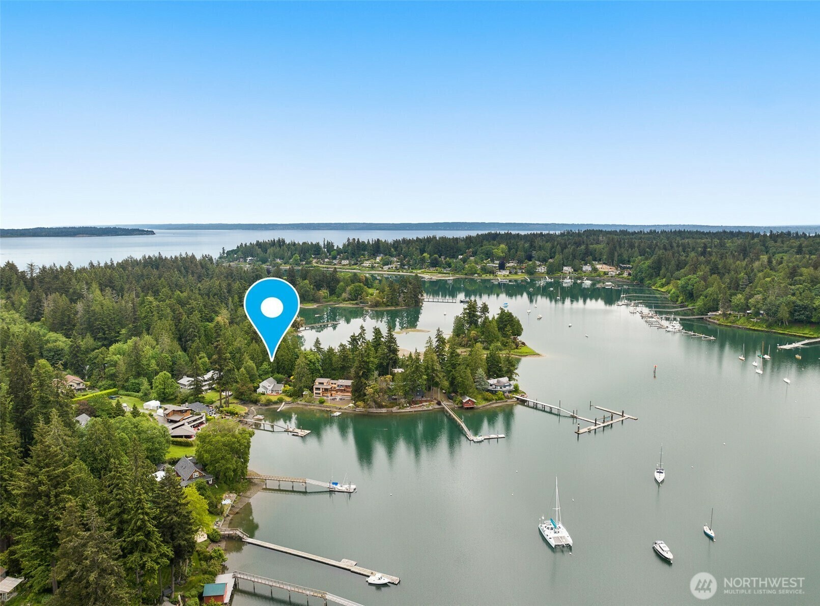 Property Photo:  15011  Skogen Lane NE  WA 98110 