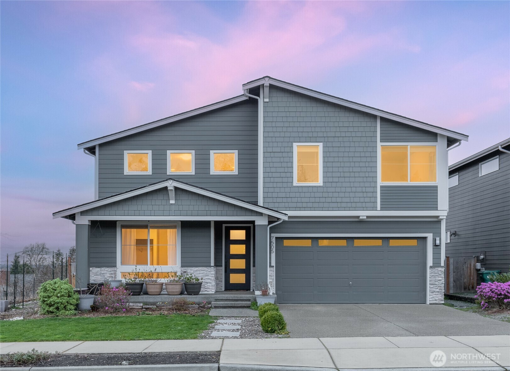 Property Photo: 7505 11th Place SE WA 98258