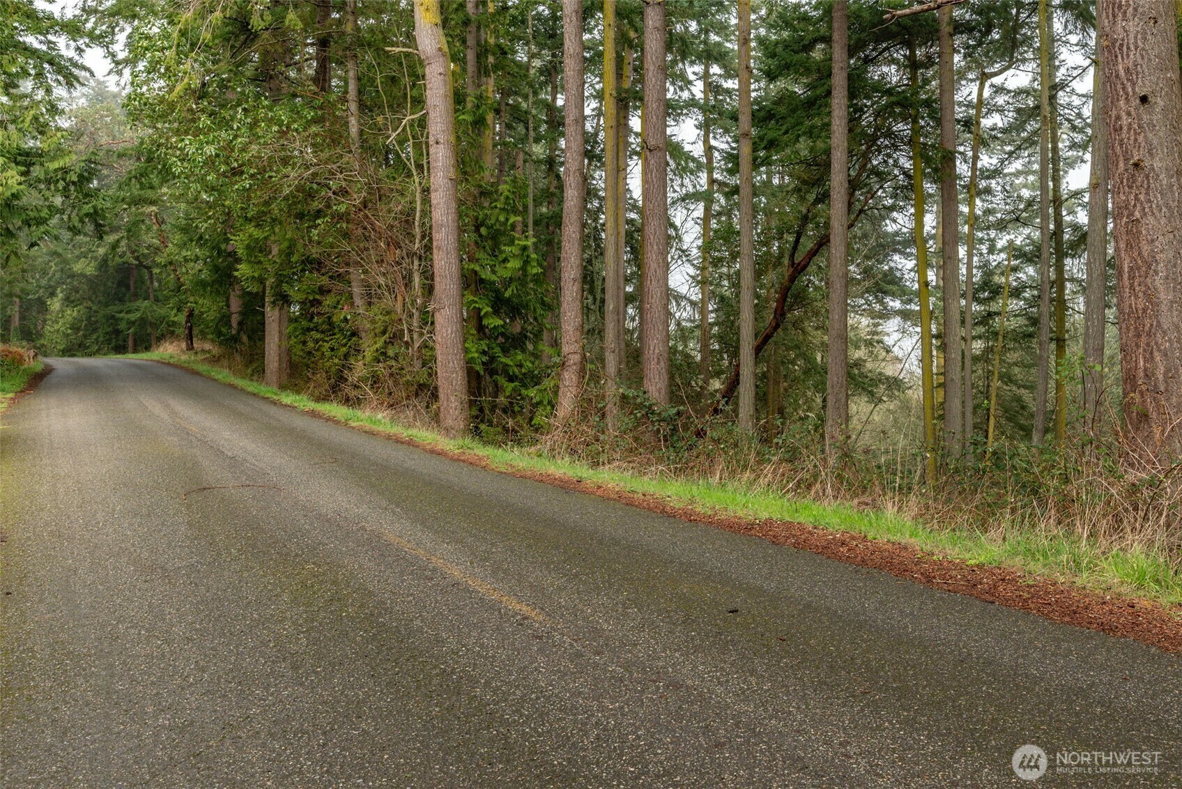 Property Photo: 999 Umatilla Avenue WA 98368