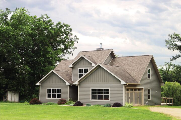 Property Photo: 166 S Rocky Hill Road IL 61036