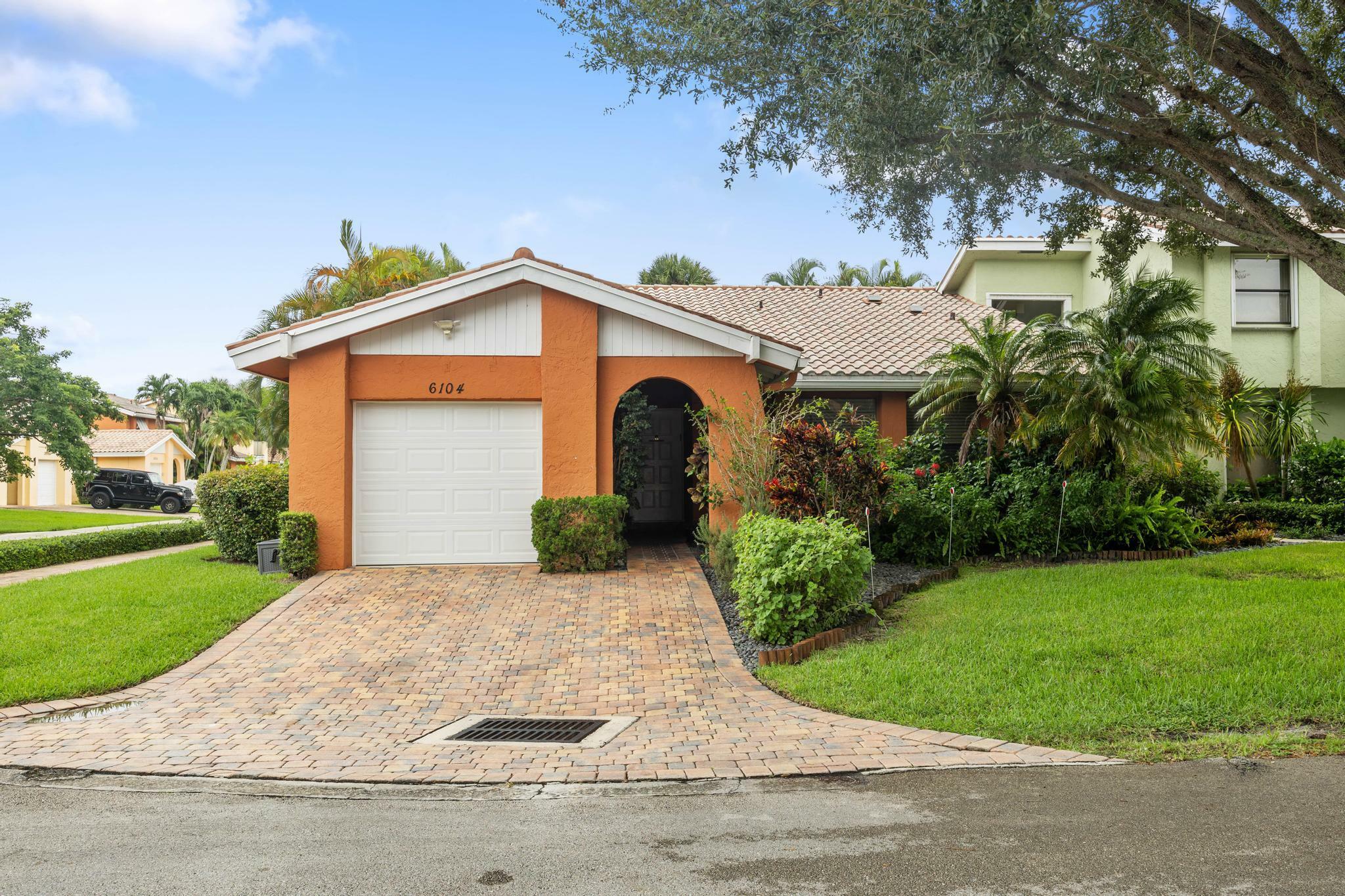 6104 Belleza Lane  Boca Raton FL 33433 photo