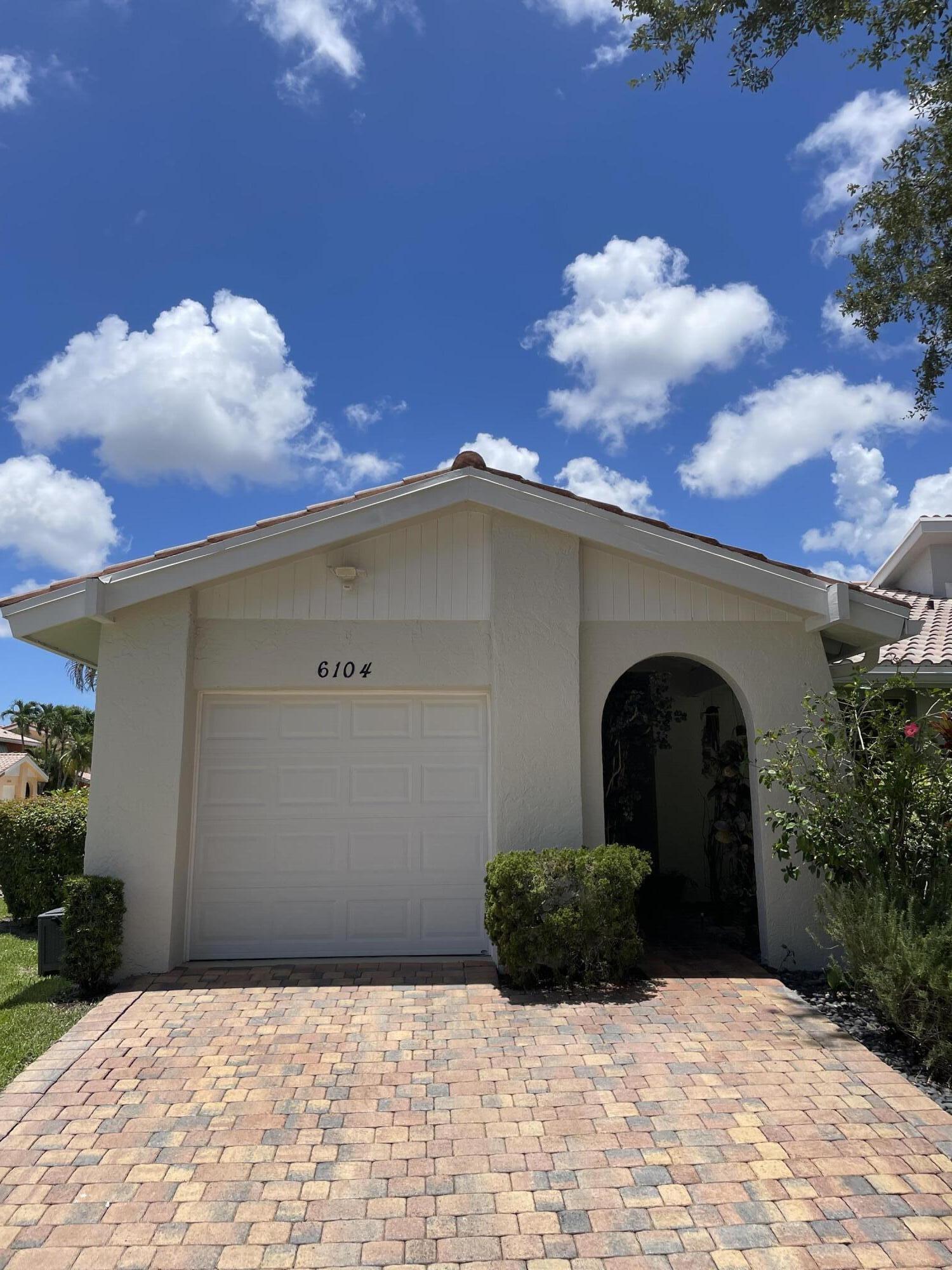 Property Photo: 6104 Belleza Lane FL 33433
