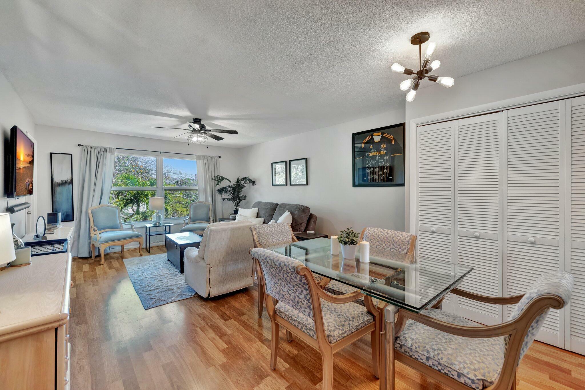 Property Photo: 4025 N Federal Highway 314A FL 33308
