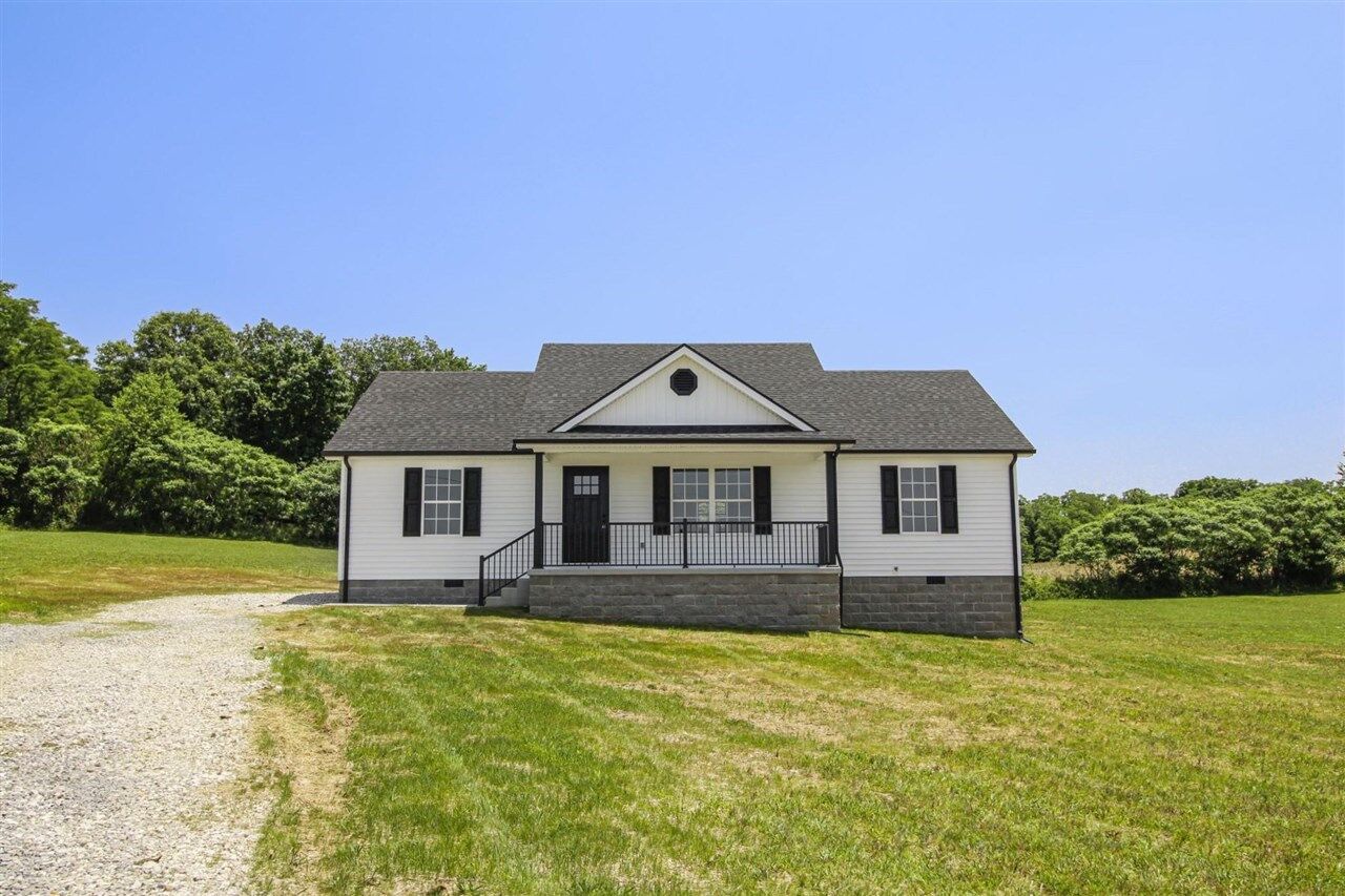Property Photo:  642 Whickerville Road  KY 42746 