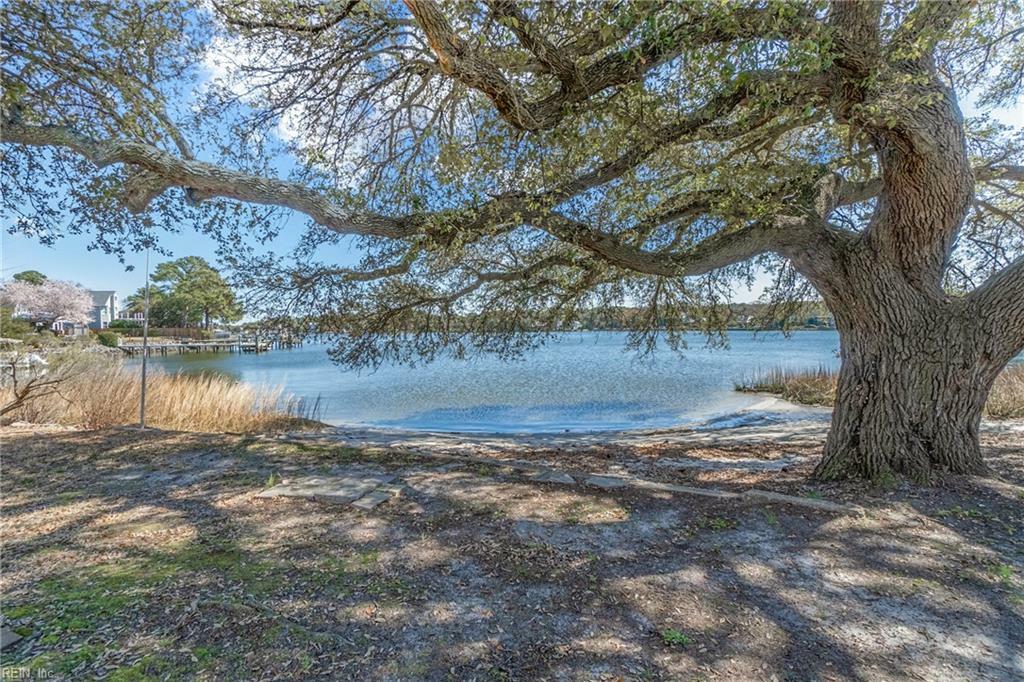 Property Photo: 102 Willow Wood Drive B2 VA 23505