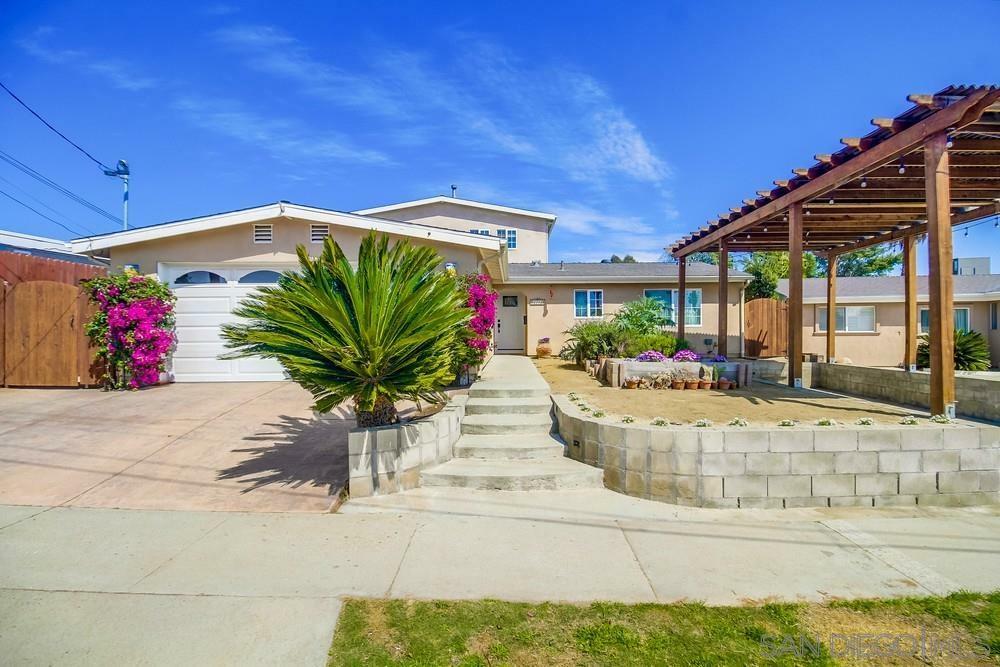 Property Photo: 3333 Dorchester Drive CA 92123