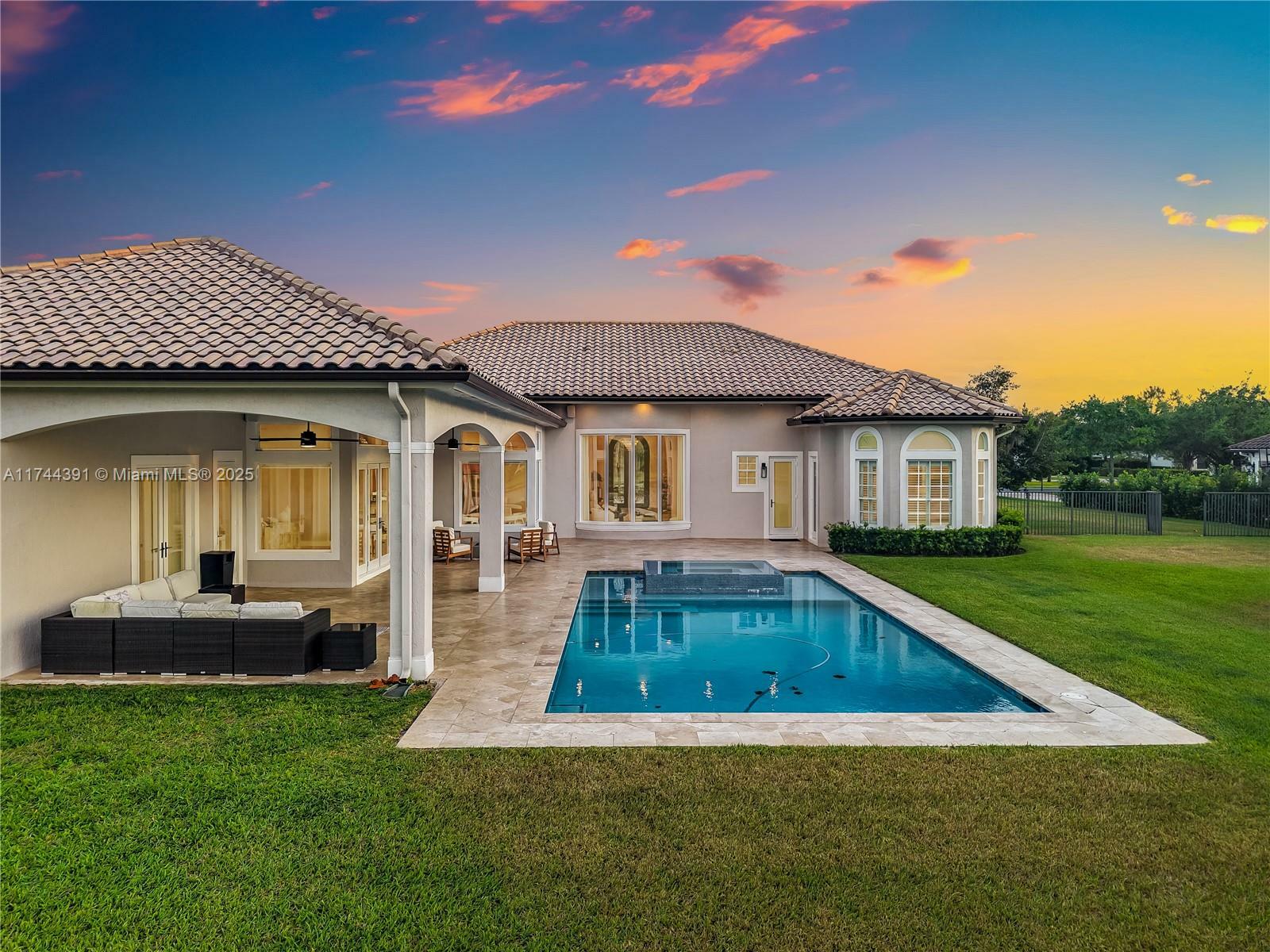 Property Photo:  14443 S Jockey Cir S  FL 33330 