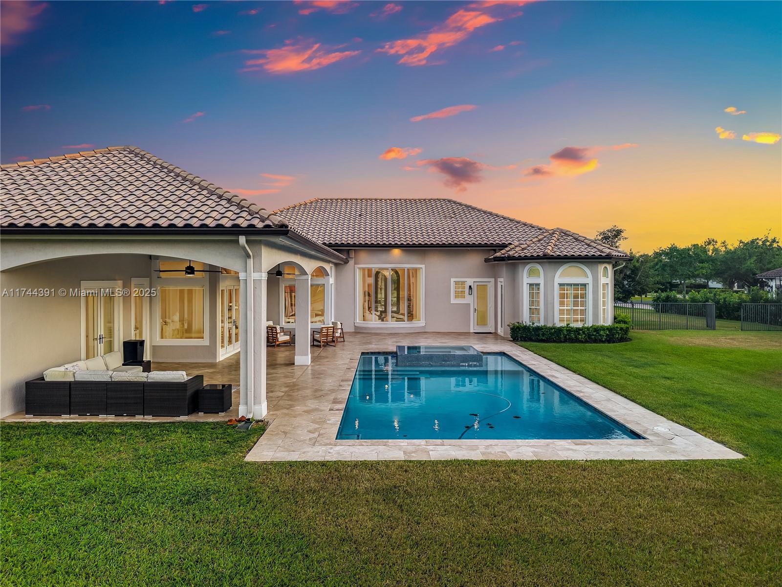 Property Photo:  14443 S Jockey Cir S  FL 33330 