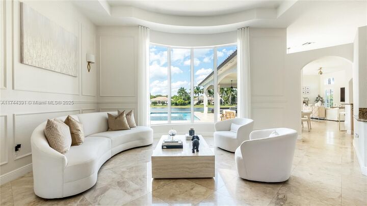 Property Photo: 14443 S Jockey Cir S FL 33330
