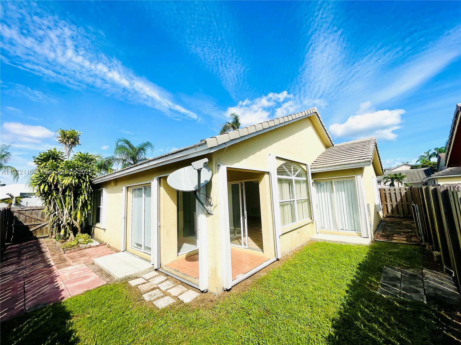 Property Photo: 12268 SW 145th St FL 33186