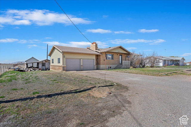 Property Photo: 691 S 5900 W UT 84404