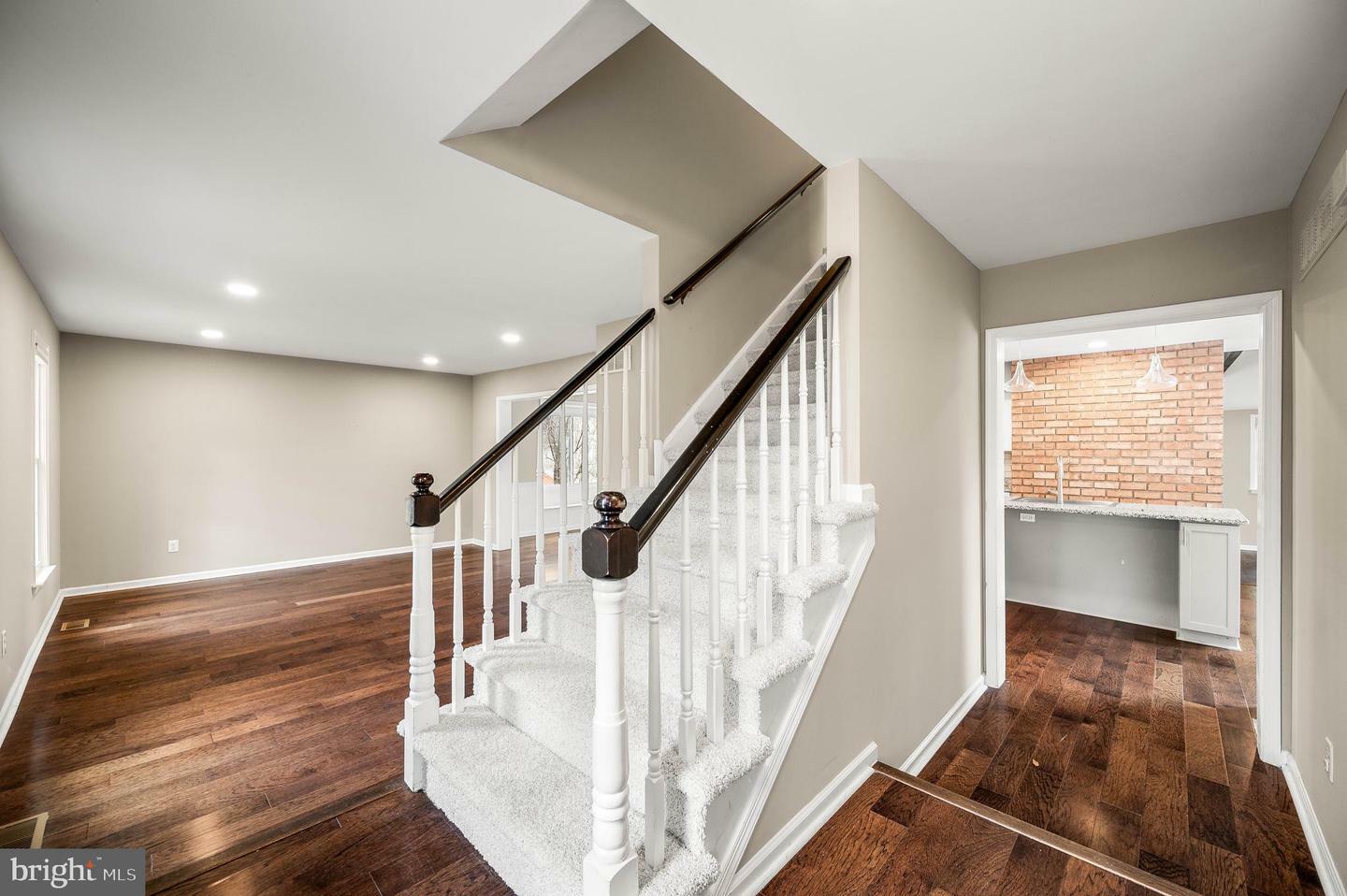 Property Photo:  429 Saint Anns Circle  PA 19460 