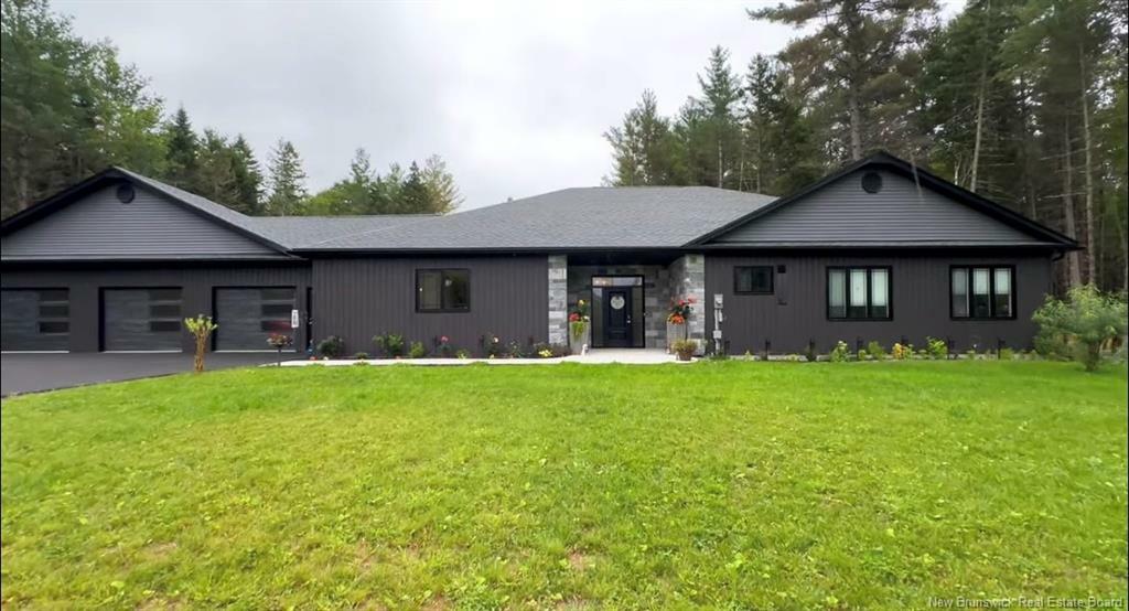 Property Photo:  20 Tiffany Court  NB E3A 6B7 