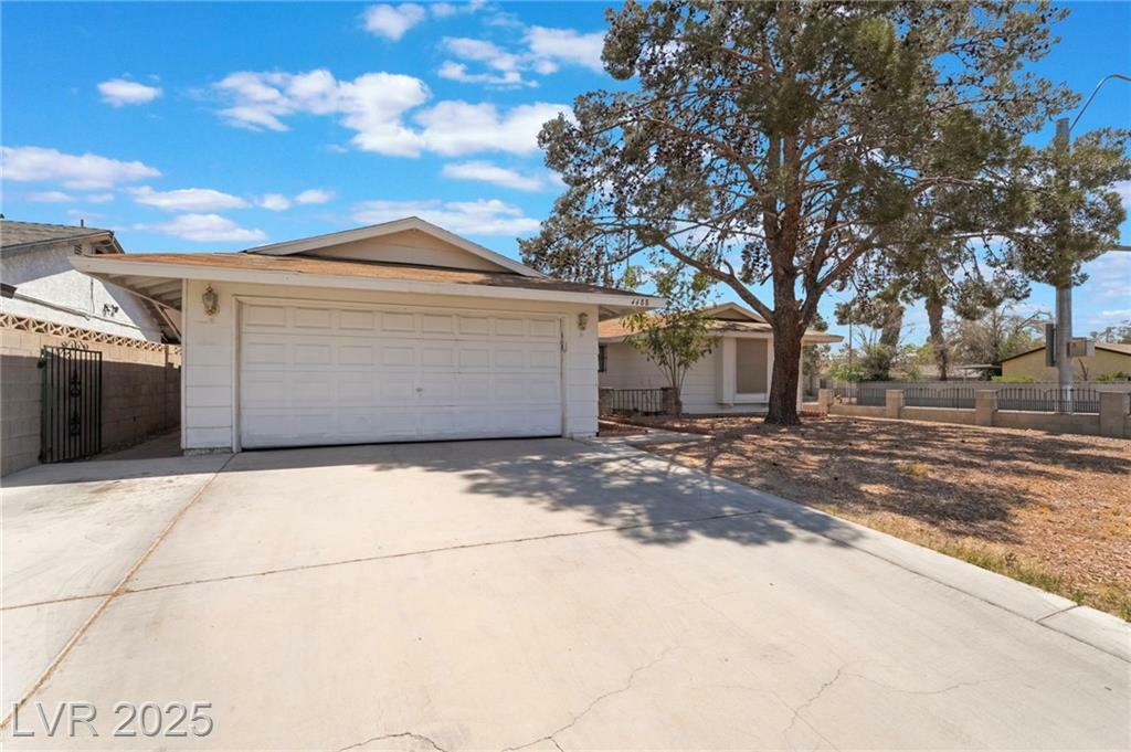 Property Photo: