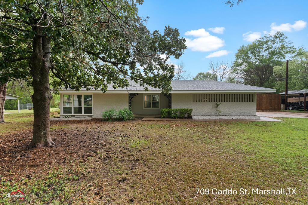 Property Photo: 709 Caddo TX 75672