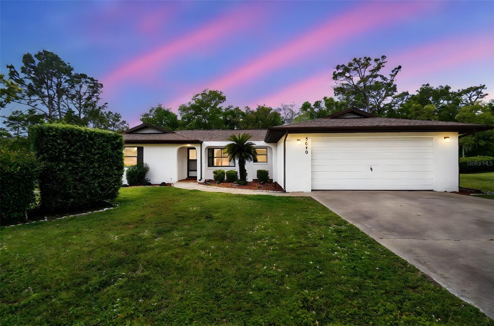 Property Photo: 5640 S Dede Terrace FL 34452