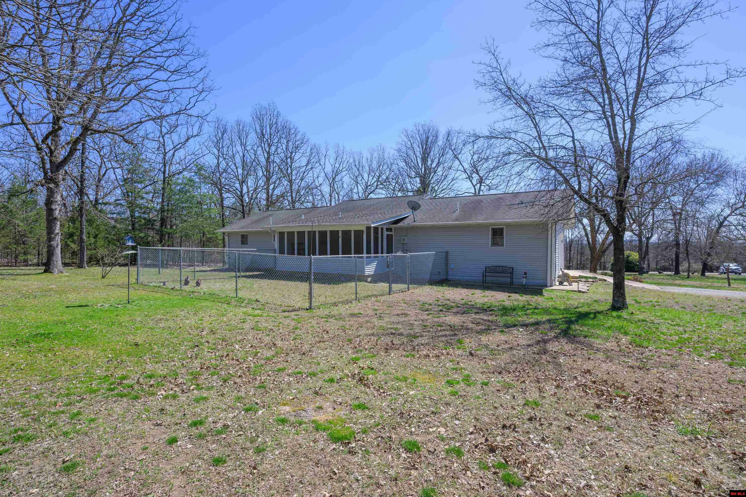 Property Photo: 417 Cr 1175 AR 72653