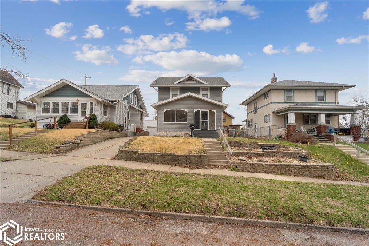 Property Photo: 510 N 4th Street IA 50158