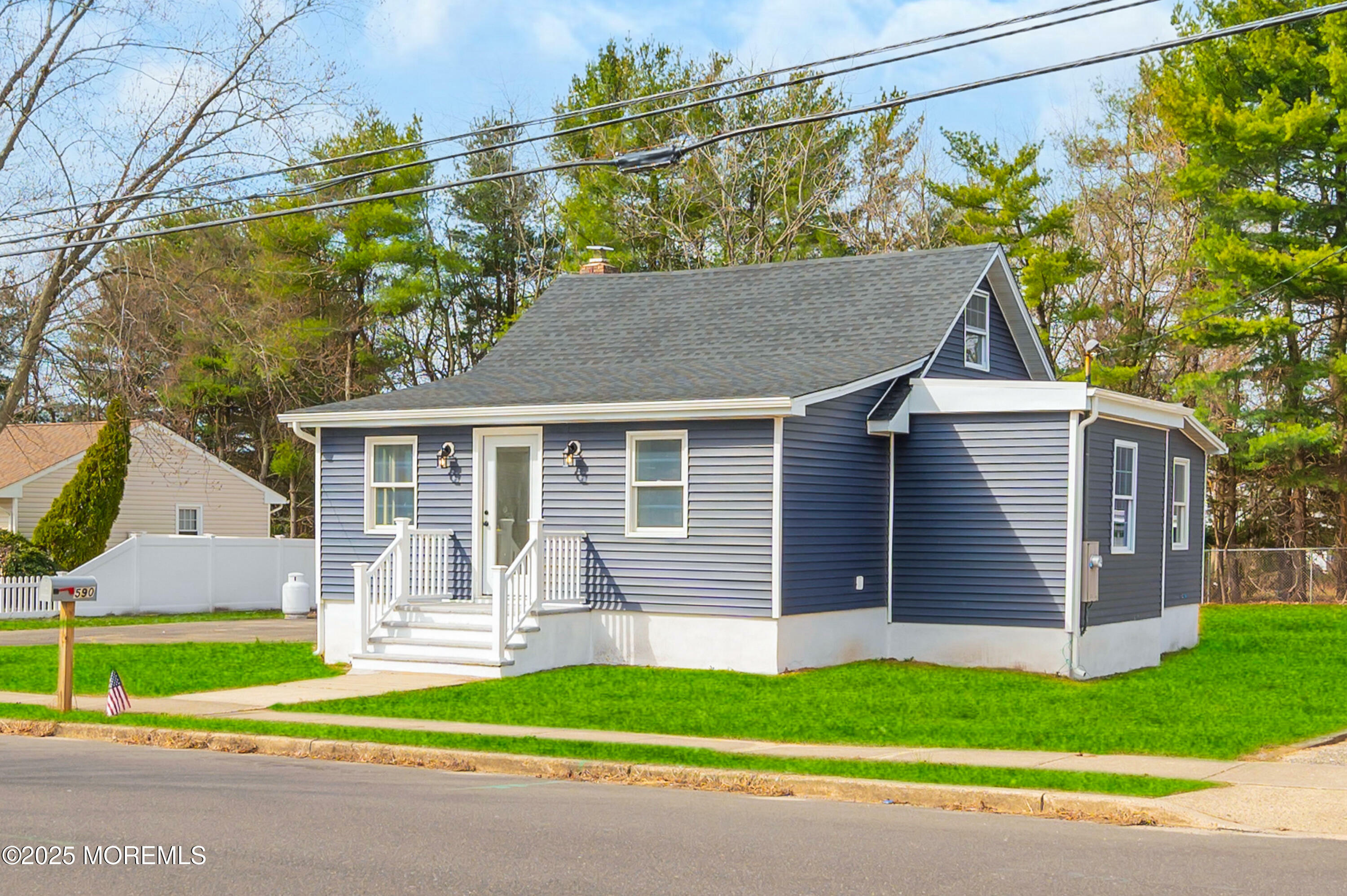 Property Photo: 590 Peter Avenue NJ 08753