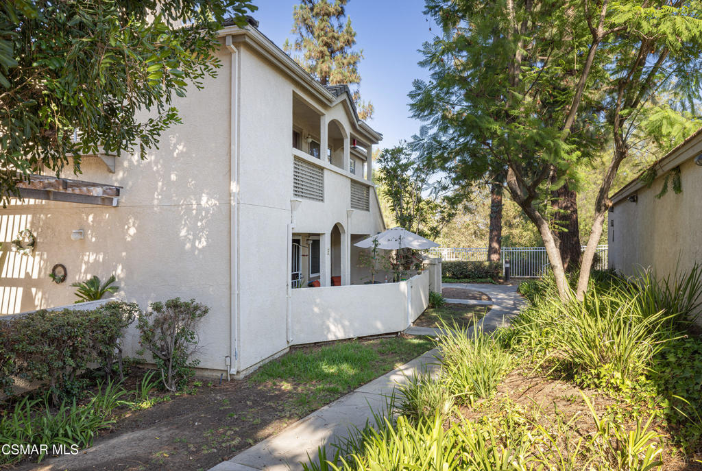 Property Photo:  1195 Fitzgerald Road G  CA 93065 