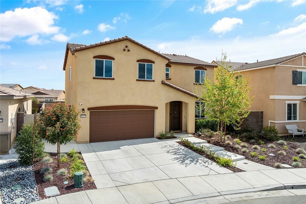 Property Photo:  29217 Date Palm  CA 92530 