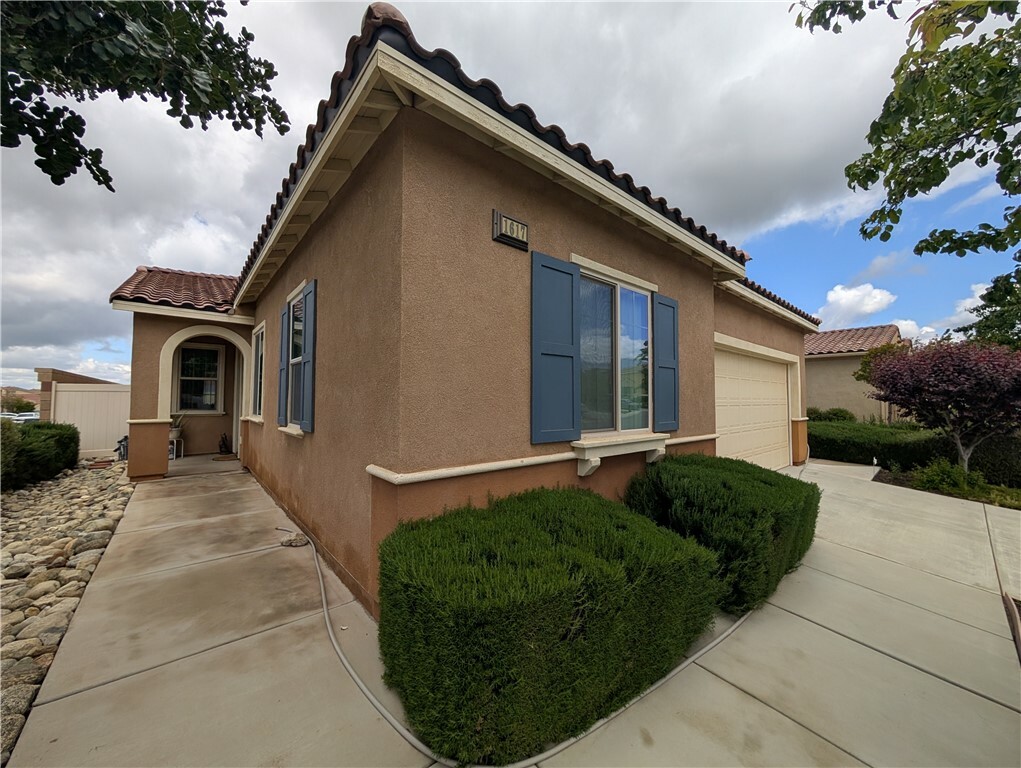 1617 Sinton Court  Beaumont CA 92223 photo