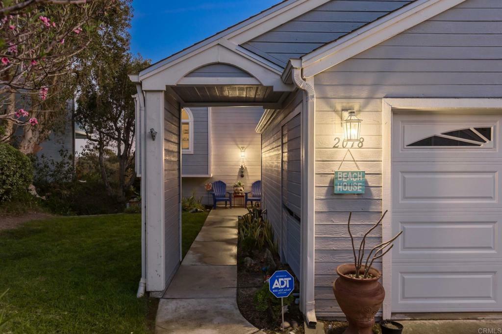 Property Photo: 2078 Costa Vista Way CA 92054