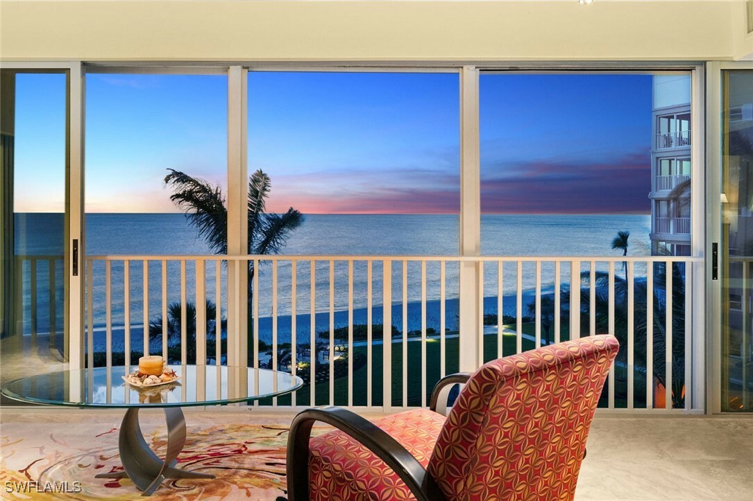 Property Photo: 2901 Gulf Shore Boulevard N 403-S FL 34103