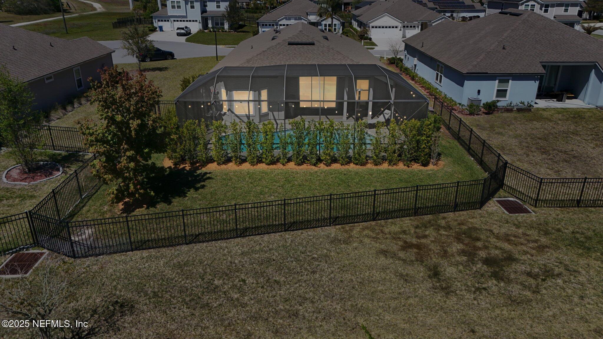 Property Photo: 49 Sunberry Way FL 32092