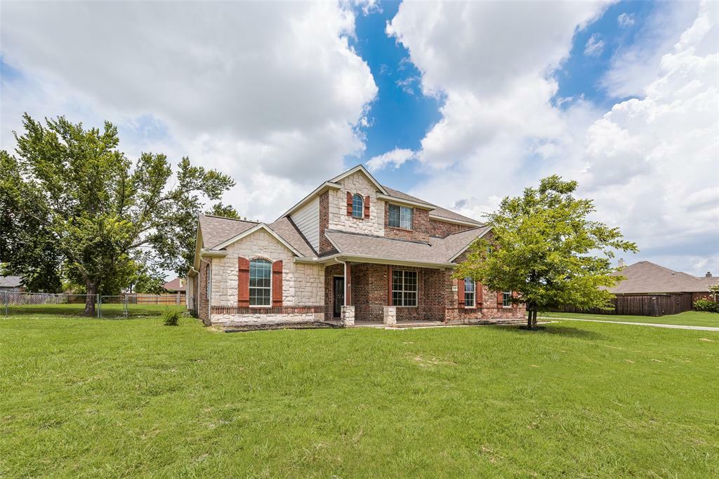 Property Photo:  119 Valen Drive  TX 75189 