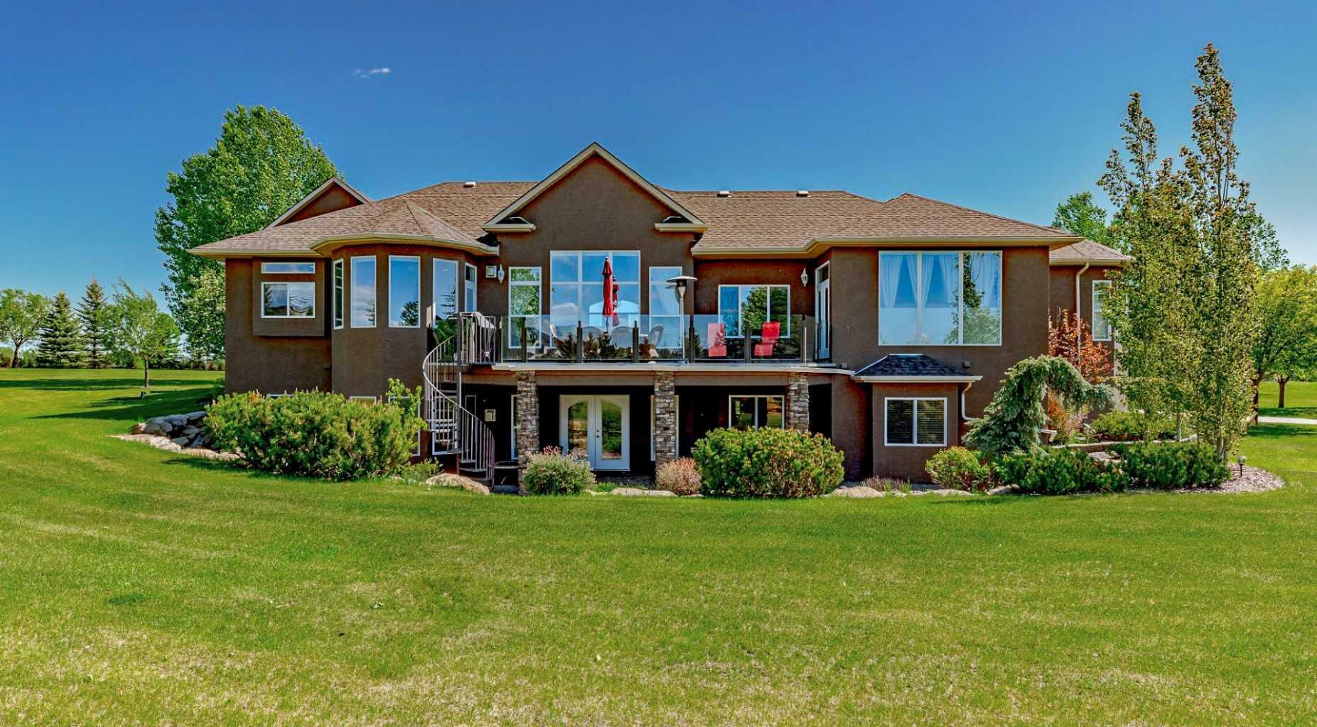 Property Photo: 31 Braemar Glen Road AB T3Z 3C9