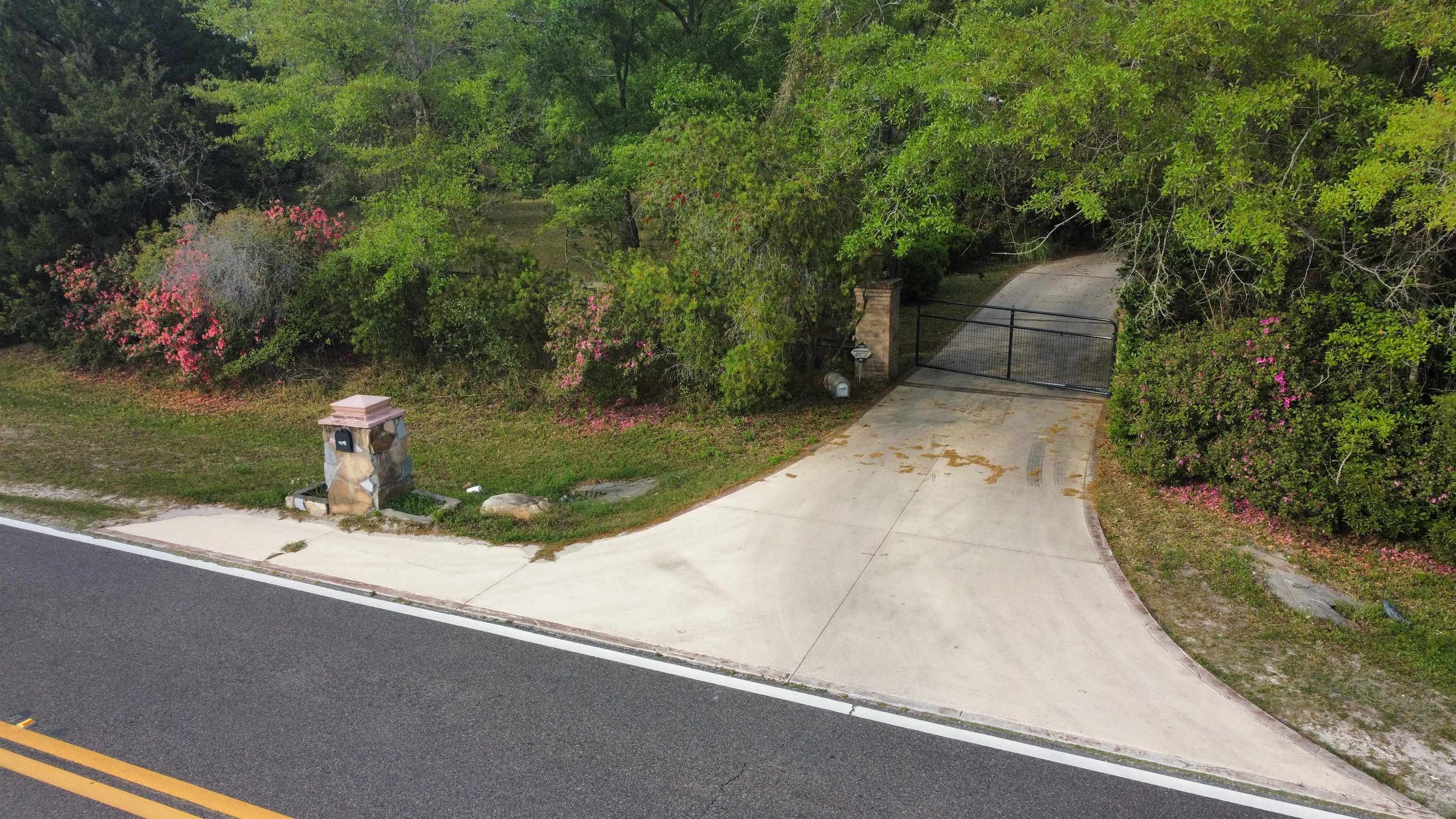 Property Photo: 4598 Peppergrass St FL 32068