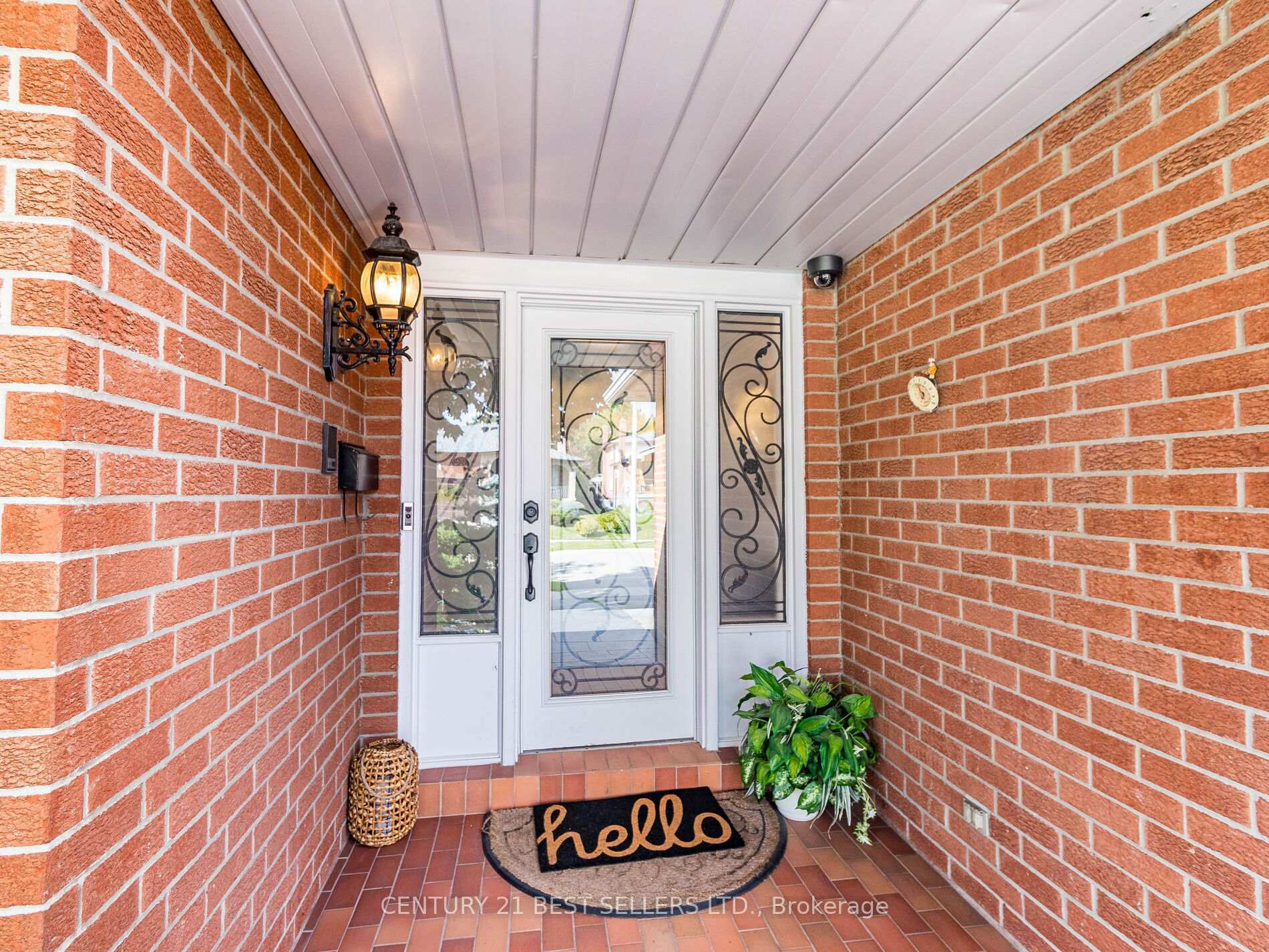 Property Photo: 4172 Rayfield Court ON L4Z 1E7