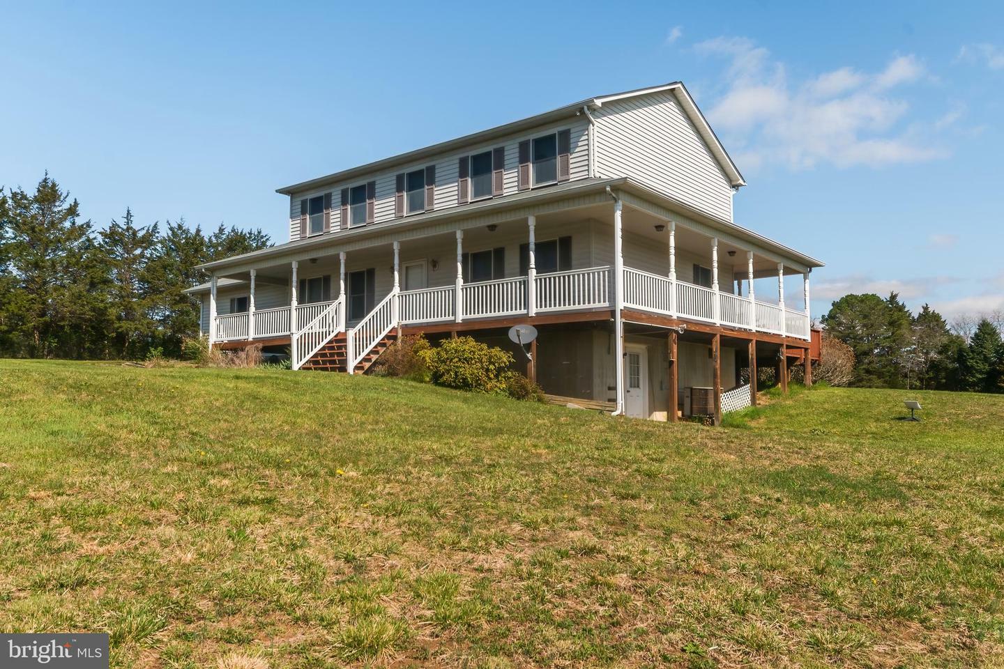 Property Photo: 2031 Sulphur Springs Road VA 22645