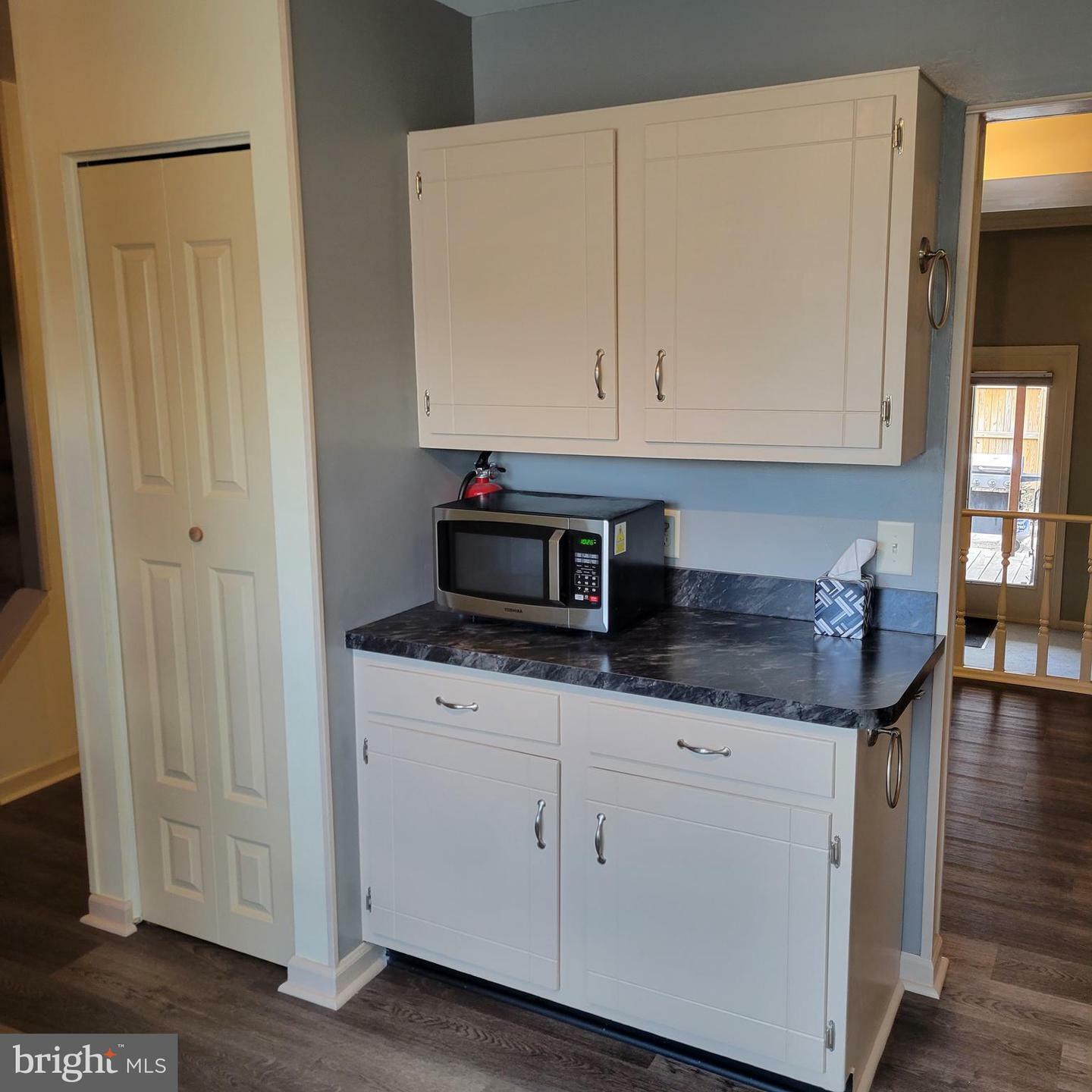 Property Photo: 846 Woodlawn Drive PA 17201