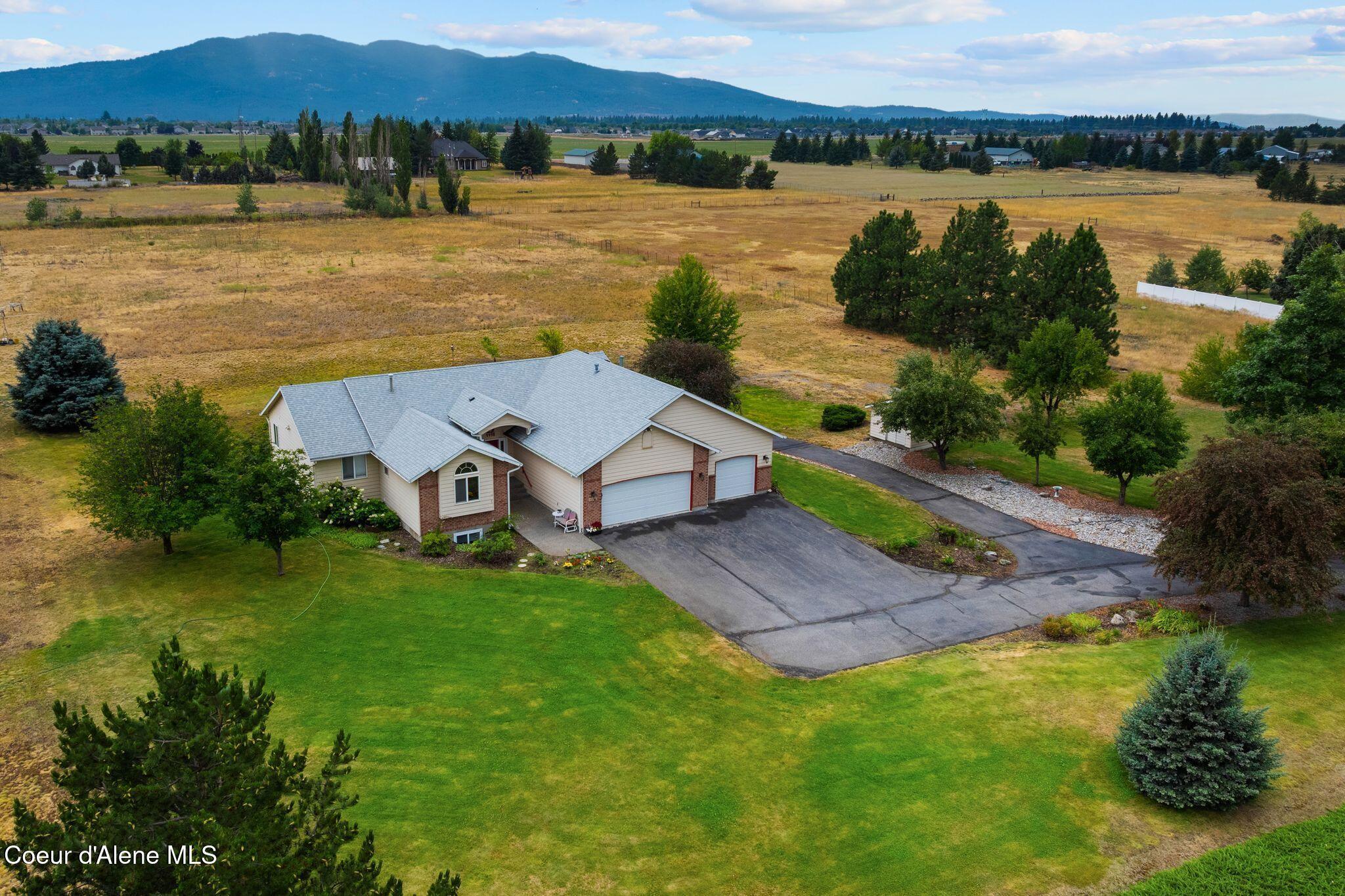 Property Photo:  9998 W Gallop Ln  ID 83854 