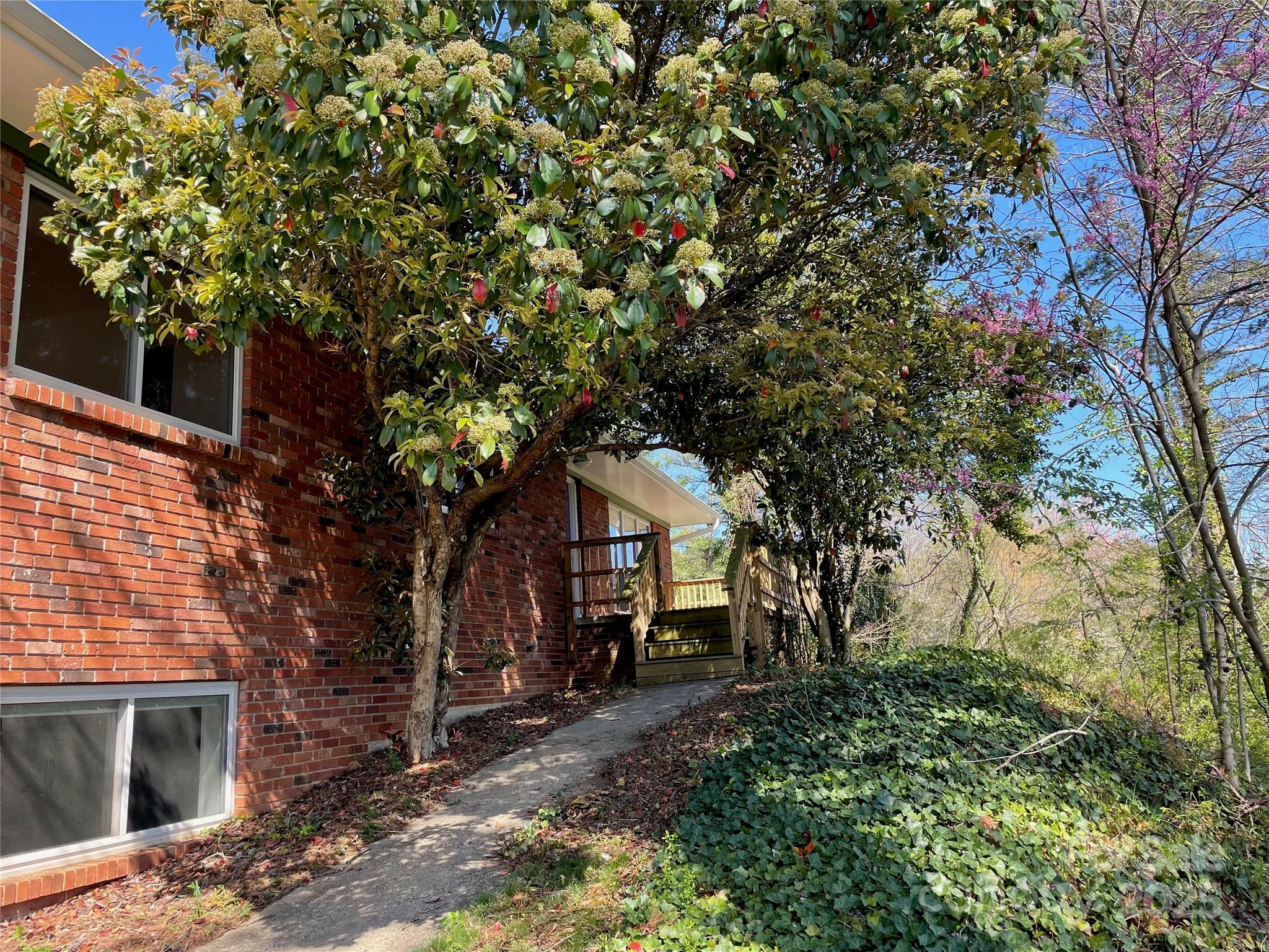 3 Quail Cove Road  Asheville NC 28804 photo