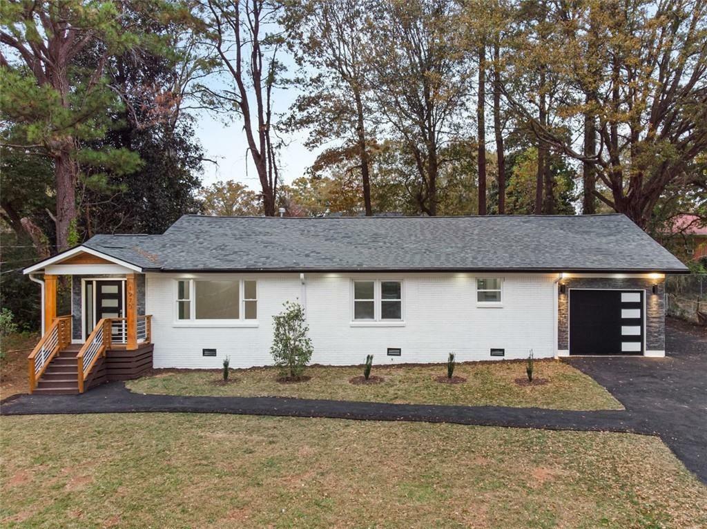 Property Photo: 1970 Capri Drive GA 30032
