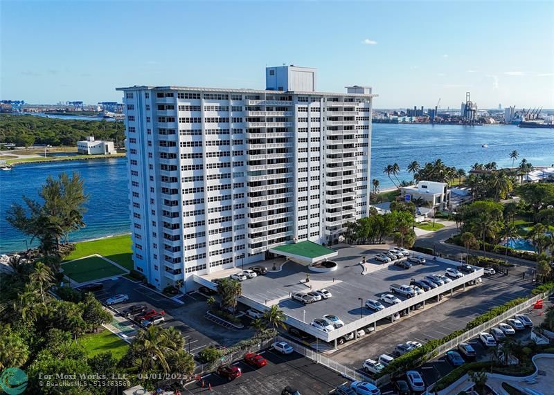 Property Photo: 2100 S Ocean Dr 11B FL 33316