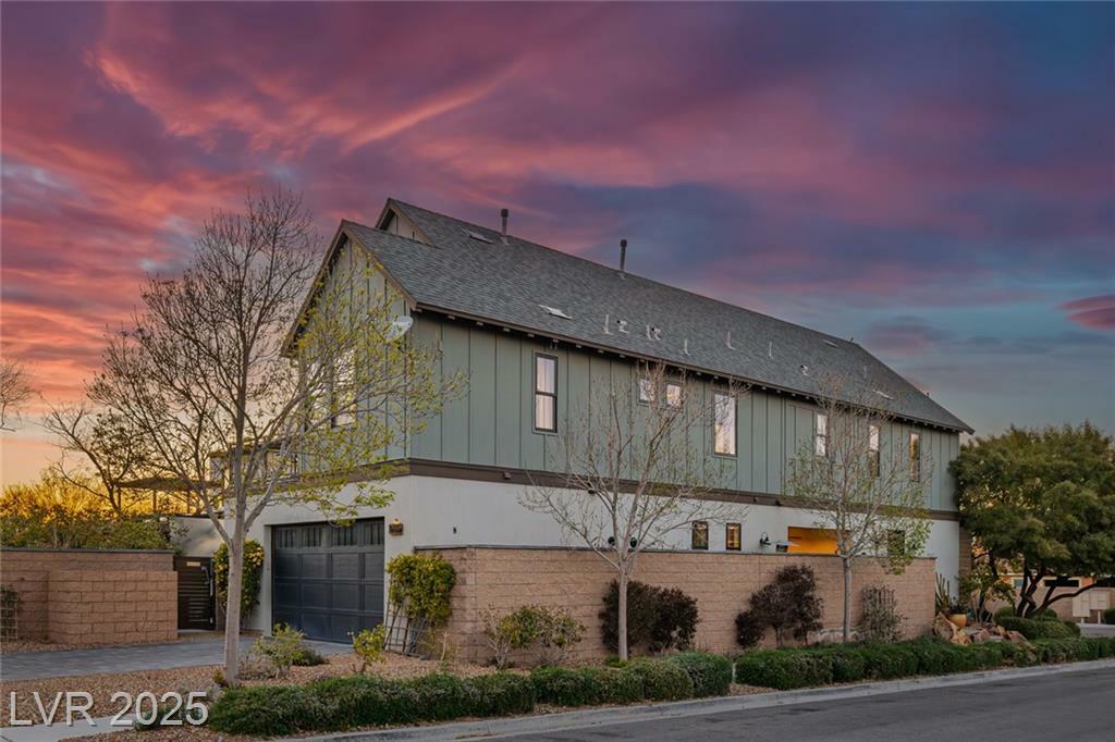 Property Photo: 3069 Lascari Avenue NV 89044